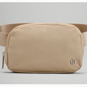 Lululemon belt bag